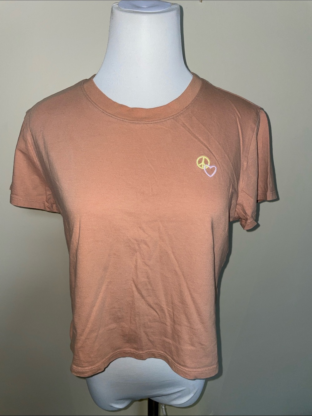 wild fable Peach Short-Sleeve Crewneck cropped Tee with Peace & Heart Embroidery
